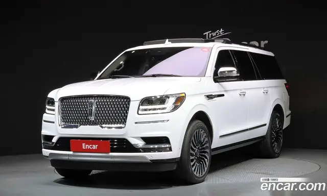 Lincoln Navigator, 2020, 67 341 км