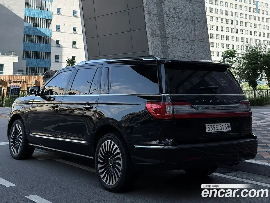 Lincoln Navigator 2021 3.5 автомат (гидро), фото 4