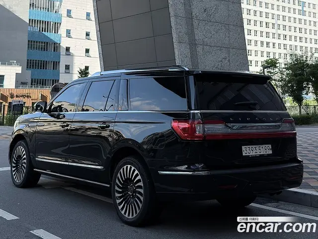 Lincoln Navigator 2021 3.5 автомат (гидро), миниатюра 4