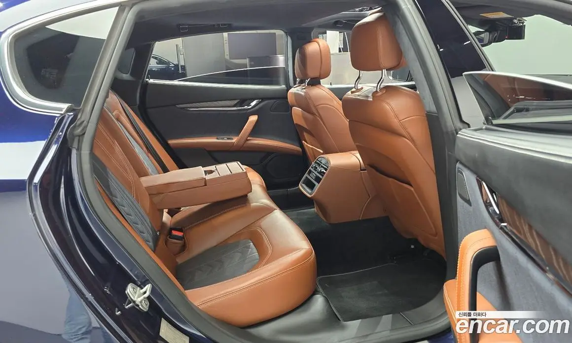 Maserati Quattroporte 2019 3.0 автомат (гидро), фото 11