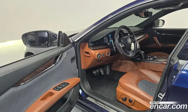 Maserati Quattroporte 2019 3.0 автомат (гидро), миниатюра 10