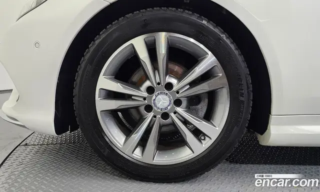 Mercedes-Benz E-Class 2016 2.0 автомат (гидро), миниатюра 5