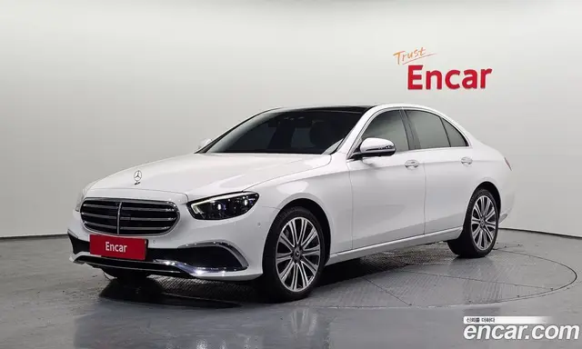 Mercedes-Benz E-Class, 2021, 83 005 км