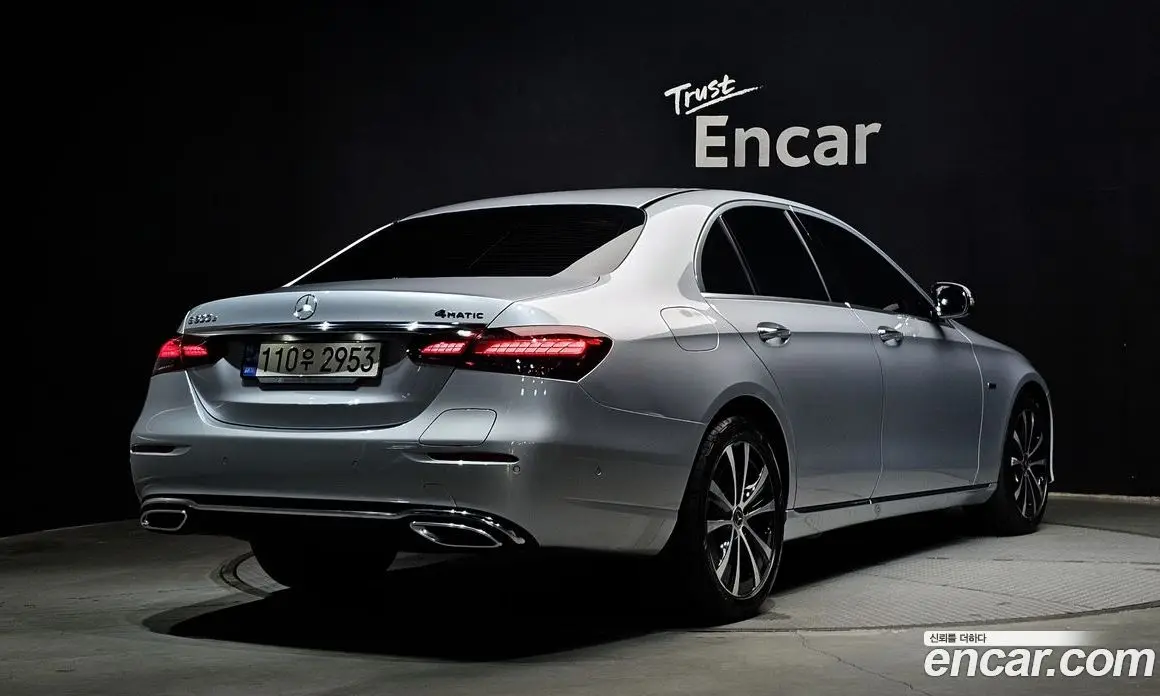 Mercedes-Benz E-Class 2021 2.0 автомат (гидро), фото 2 Mercedes-Benz E-Class 2021 2.0 автомат (гидро), фото 2
