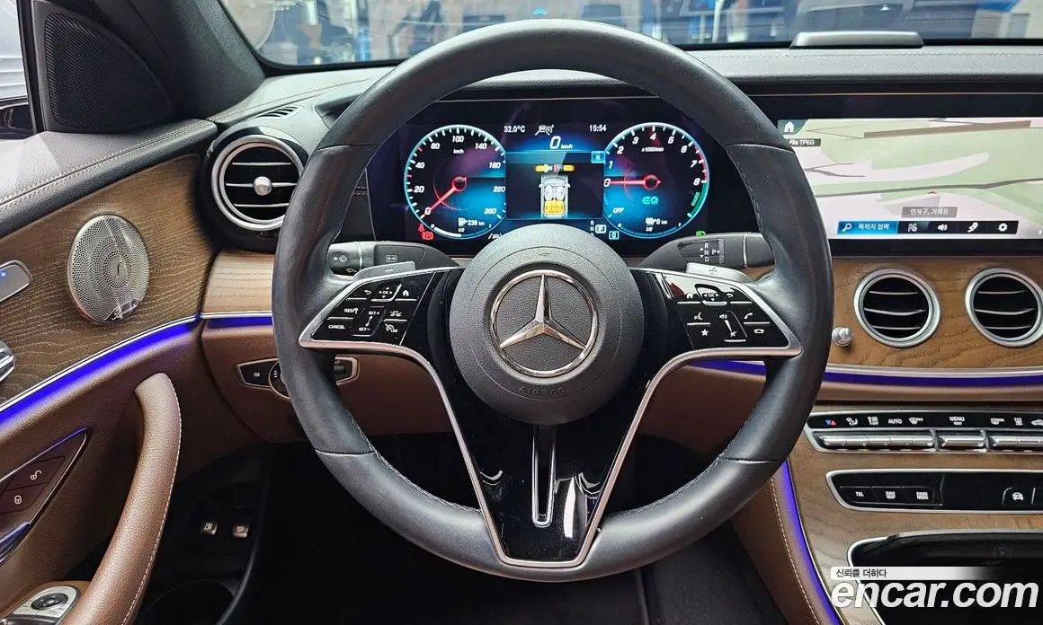 Mercedes-Benz E-Class 2021 2.0 автомат (гидро), фото 12 Mercedes-Benz E-Class 2021 2.0 автомат (гидро), фото 12