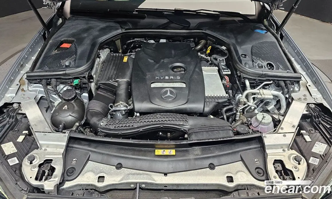 Mercedes-Benz E-Class 2021 2.0 автомат (гидро), фото 6 Mercedes-Benz E-Class 2021 2.0 автомат (гидро), фото 6