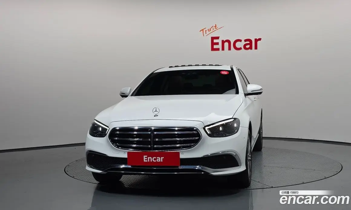 Mercedes-Benz E-Class 2023 2.0 автомат (гидро), фото 3 Mercedes-Benz E-Class 2023 2.0 автомат (гидро), фото 3