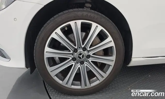 Mercedes-Benz E-Class 2023 2.0 автомат (гидро), миниатюра 5 Mercedes-Benz E-Class 2023 2.0 автомат (гидро), миниатюра 5