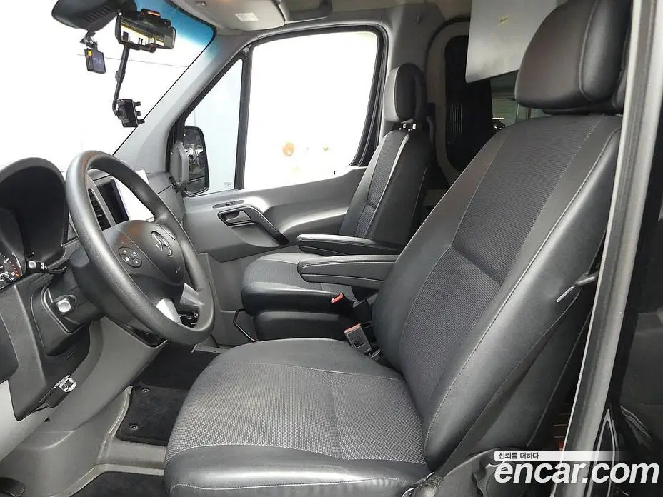 Mercedes-Benz Sprinter 2017 3.0 автомат (гидро), фото 10 Mercedes-Benz Sprinter 2017 3.0 автомат (гидро), фото 10