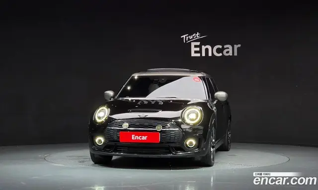 Mini Clubman 2021 2.0 автомат (гидро), миниатюра 3 Mini Clubman 2021 2.0 автомат (гидро), миниатюра 3
