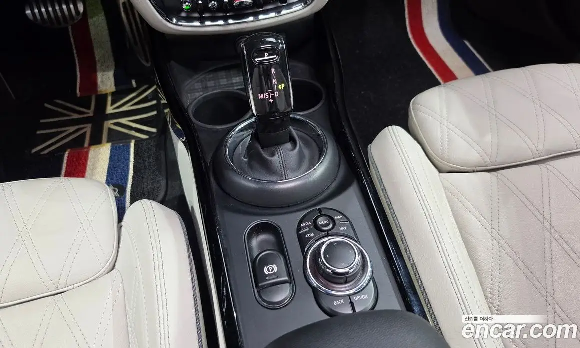 Mini Clubman 2021 2.0 автомат (гидро), фото 9 Mini Clubman 2021 2.0 автомат (гидро), фото 9