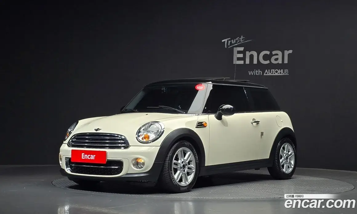 Mini Cooper 2013 2.0 автомат (гидро), фото 1 Mini Cooper 2013 2.0 автомат (гидро), фото 1