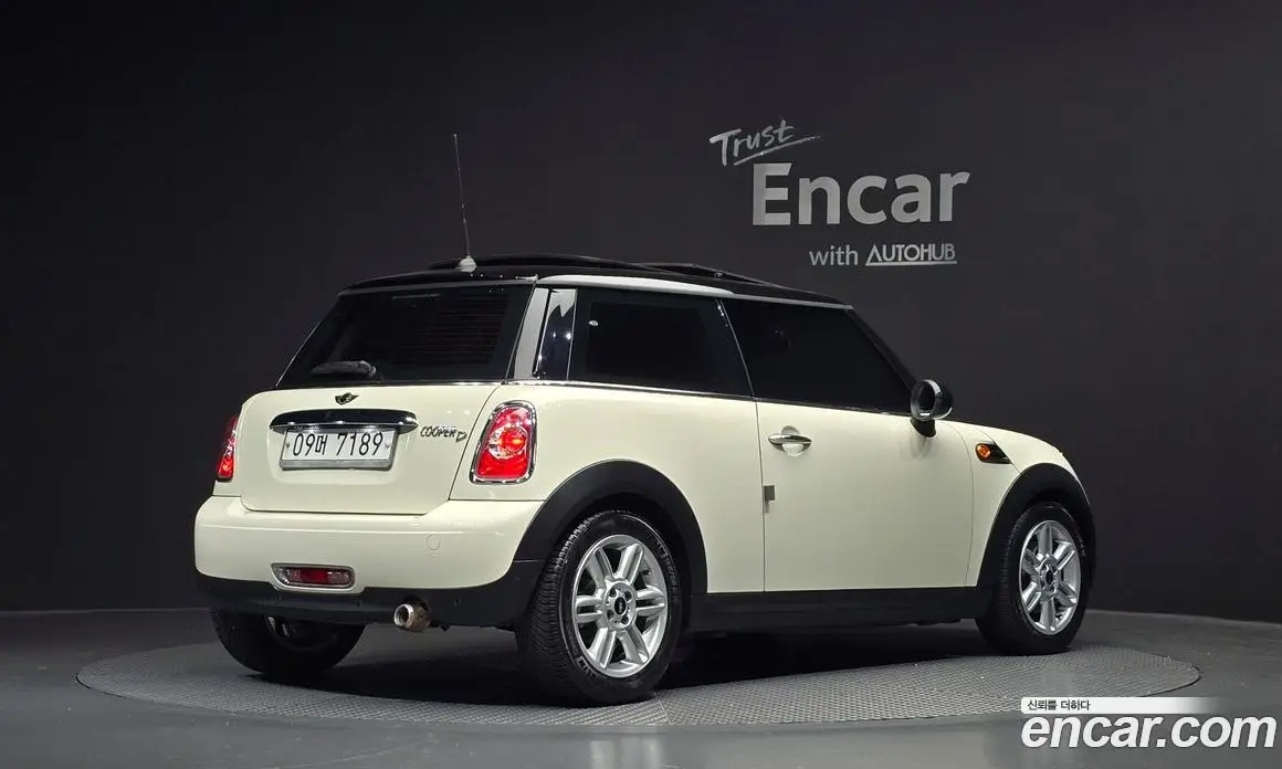 Mini Cooper 2013 2.0 автомат (гидро), фото 2 Mini Cooper 2013 2.0 автомат (гидро), фото 2