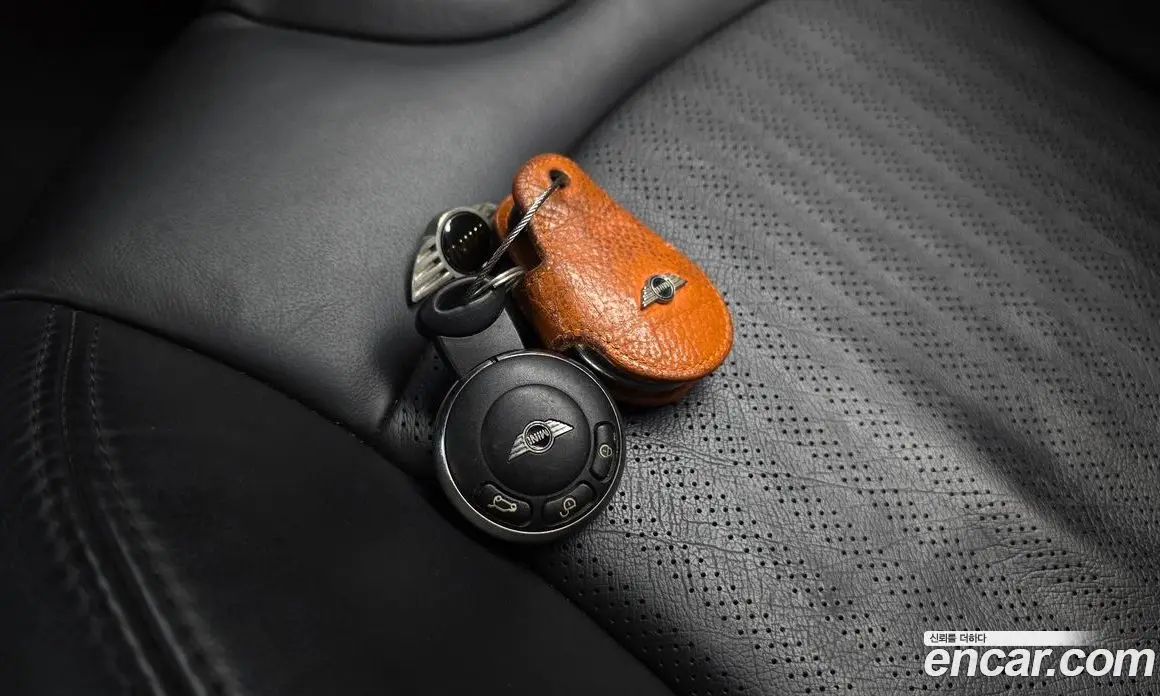 Mini Cooper 2013 2.0 автомат (гидро), фото 17 Mini Cooper 2013 2.0 автомат (гидро), фото 17