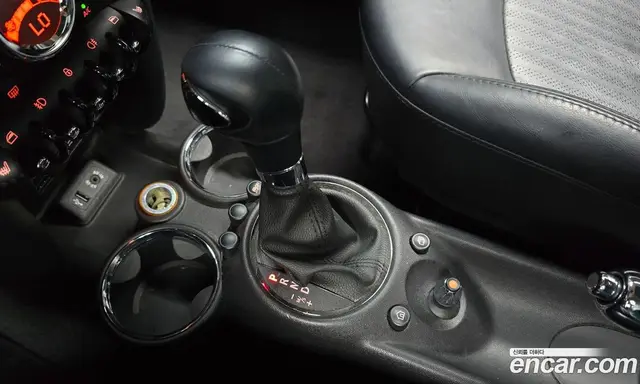 Mini Cooper 2013 2.0 автомат (гидро), миниатюра 9 Mini Cooper 2013 2.0 автомат (гидро), миниатюра 9