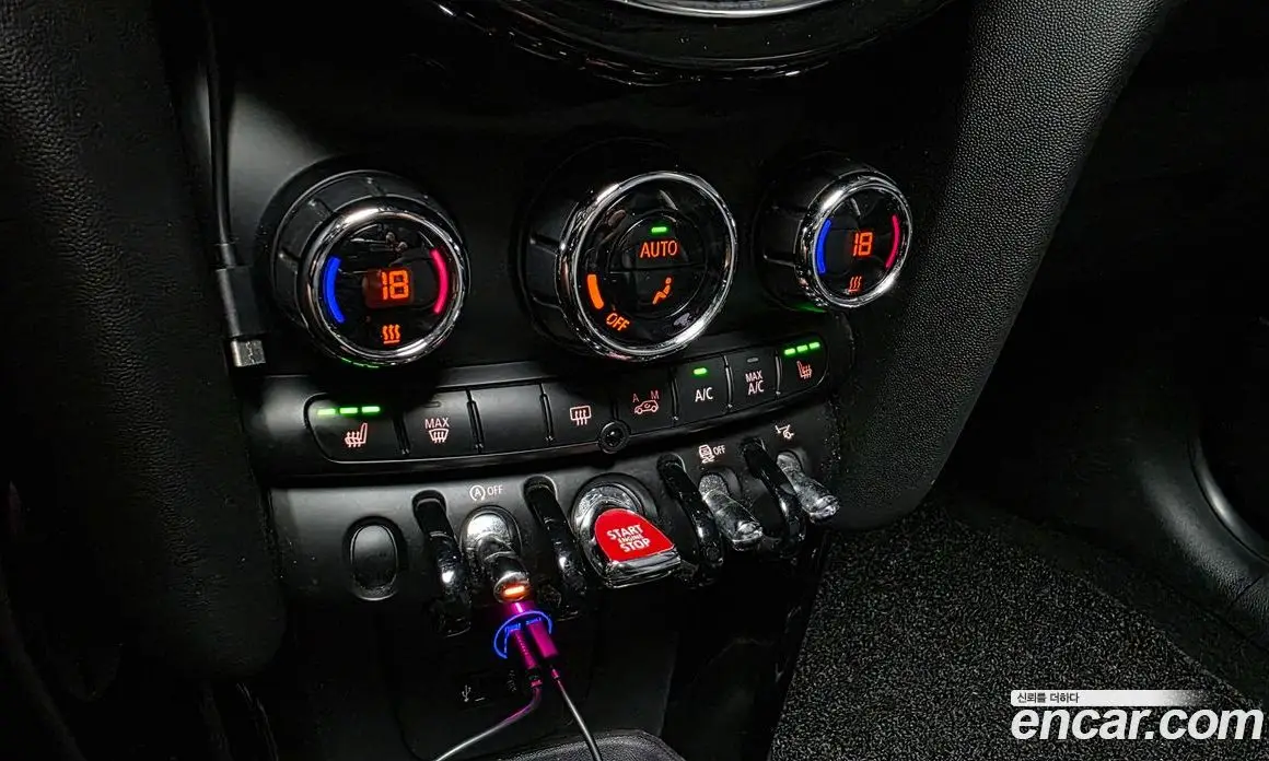 Mini Cooper 2016 2.0 автомат (гидро), фото 17