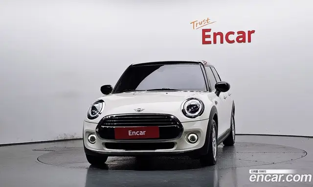 Mini Cooper 2019 1.5 автомат (гидро), миниатюра 3