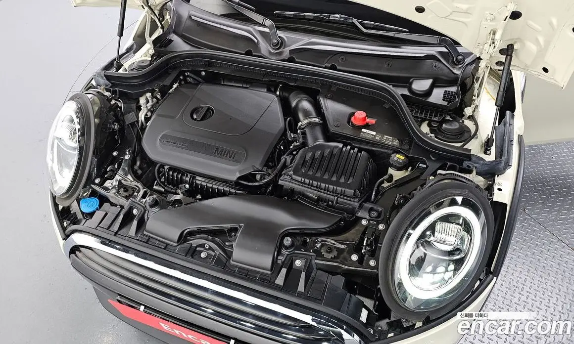 Mini Cooper 2019 1.5 автомат (гидро), фото 6