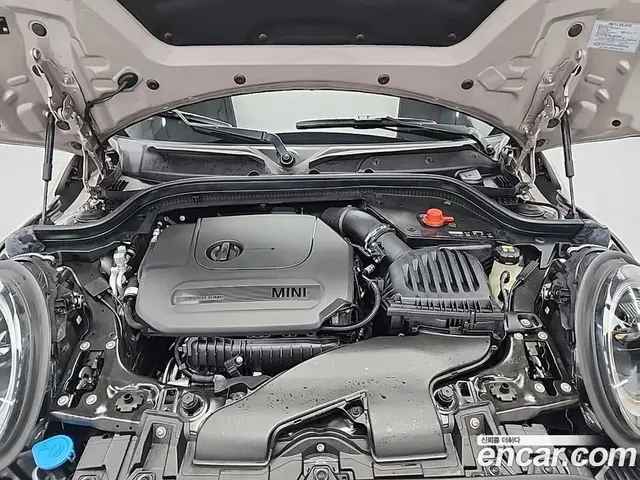Mini Cooper 2021 1.5 автомат (гидро), миниатюра 5