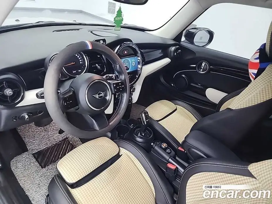 Mini Cooper 2021 1.5 автомат (гидро), фото 7