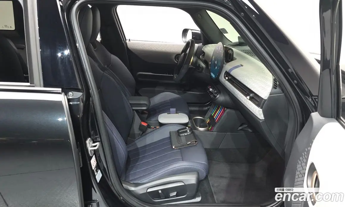 Mini Cooper 2025 2.0 автомат (гидро), фото 9