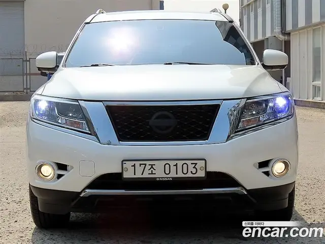 Nissan Pathfinder, 2016, 134 468 км