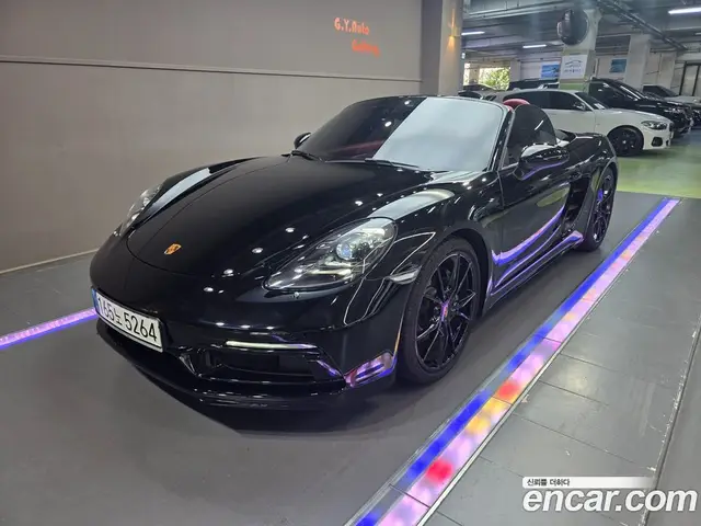 Porsche 718, 2022, 7 080 км