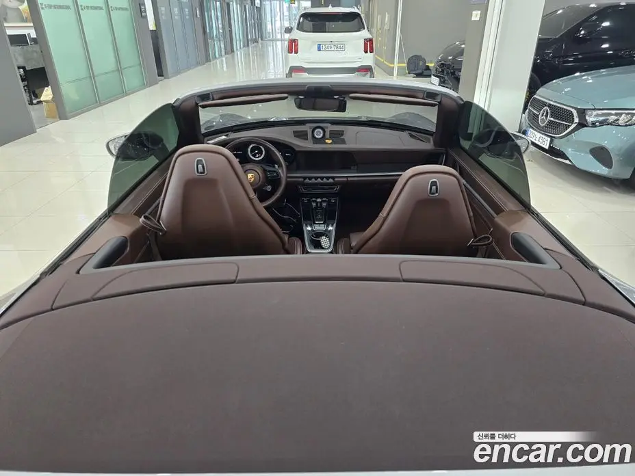 Porsche 911 2024 3.0 автомат (гидро), фото 7 Porsche 911 2024 3.0 автомат (гидро), фото 7