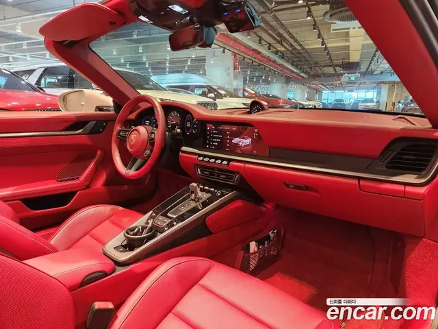 Porsche 911 2024 3.0 автомат (гидро), миниатюра 9 Porsche 911 2024 3.0 автомат (гидро), миниатюра 9