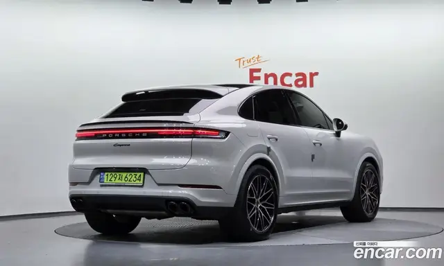 Porsche Cayenne 2024 3.0 автомат (гидро), миниатюра 2