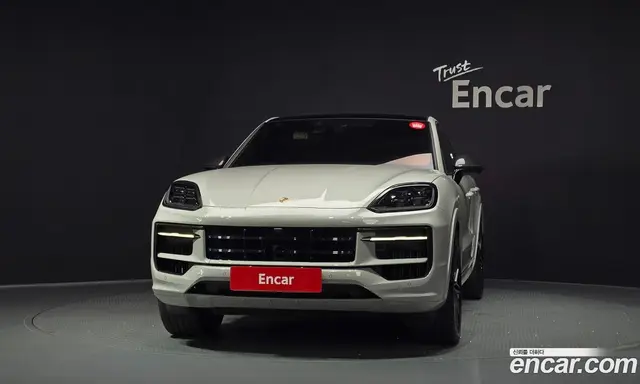 Porsche Cayenne 2025 4.0 автомат (гидро), миниатюра 3 Porsche Cayenne 2025 4.0 автомат (гидро), миниатюра 3