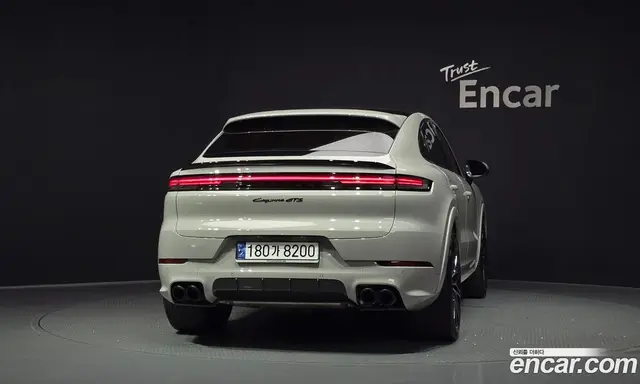 Porsche Cayenne 2025 4.0 автомат (гидро), миниатюра 4 Porsche Cayenne 2025 4.0 автомат (гидро), миниатюра 4