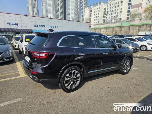 Renault (Samsung) QM6 2017 2.0 автомат (гидро), миниатюра 7 Renault (Samsung) QM6 2017 2.0 автомат (гидро), миниатюра 7