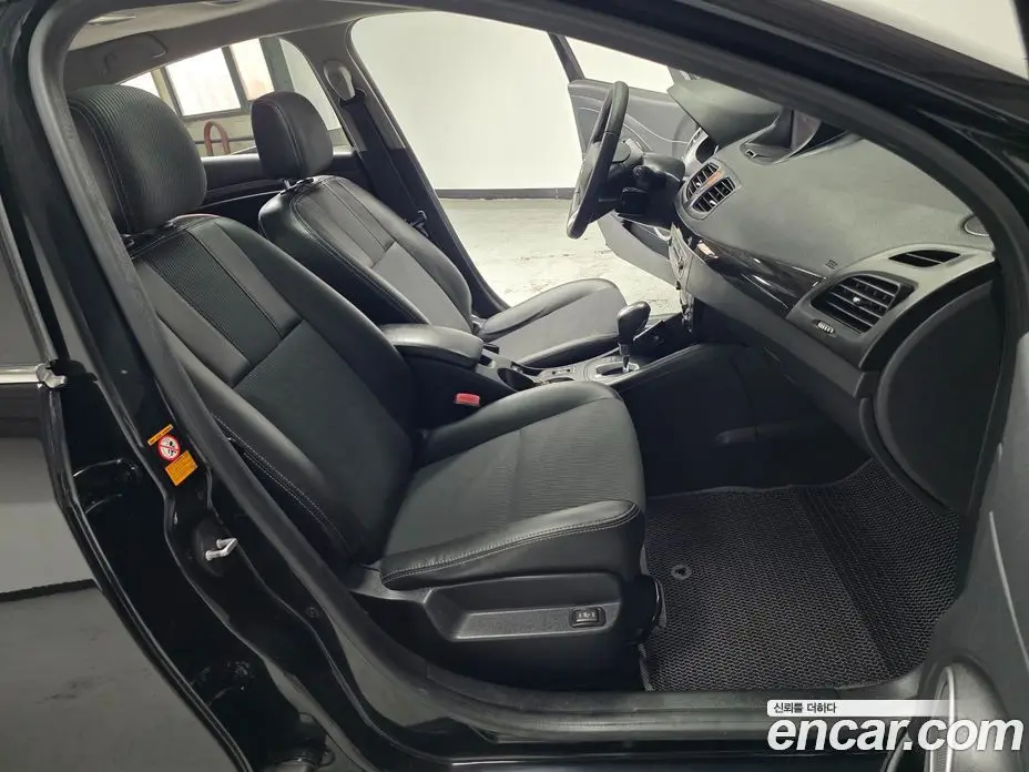Renault (Samsung) SM3 2014 1.6 автомат (гидро), фото 11 Renault (Samsung) SM3 2014 1.6 автомат (гидро), фото 11