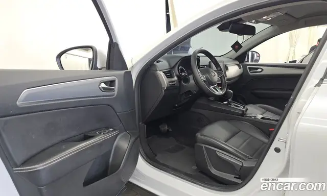 Renault (Samsung) XM3 2023 1.6 автомат (гидро), миниатюра 10