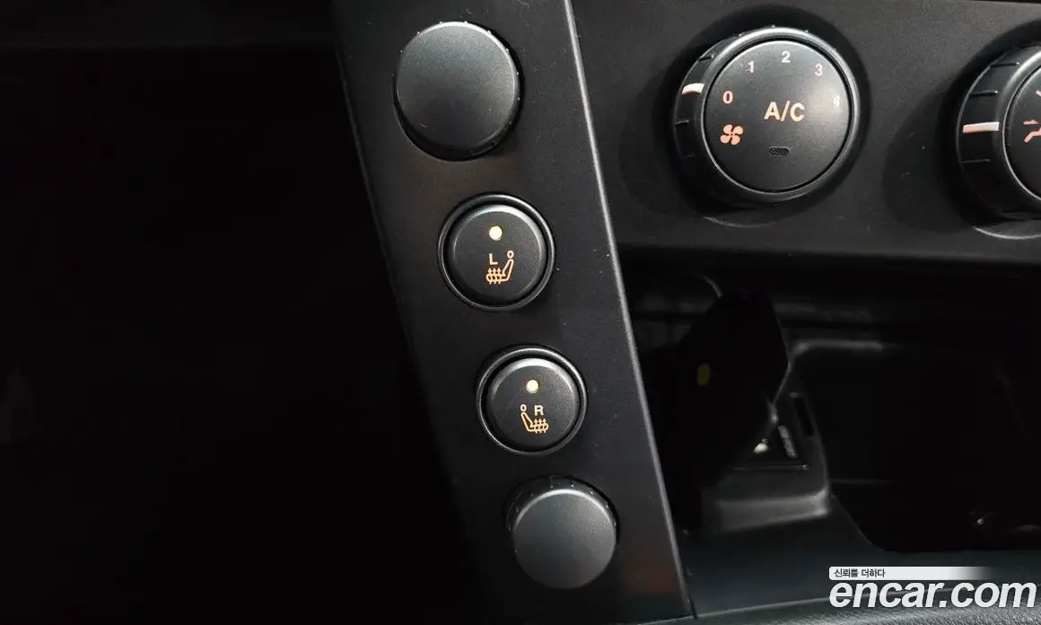 SsangYong Actyon 2010 2.0 автомат (гидро), фото 17