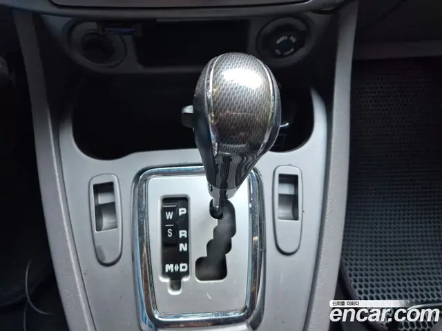 SsangYong Korando 2015 2.0 автомат (гидро), миниатюра 9