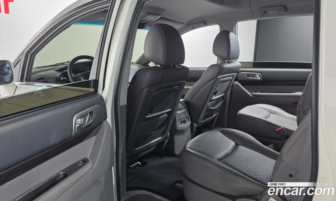 SsangYong Korando 2016 2.2 автомат (гидро), фото 18 SsangYong Korando 2016 2.2 автомат (гидро), фото 18
