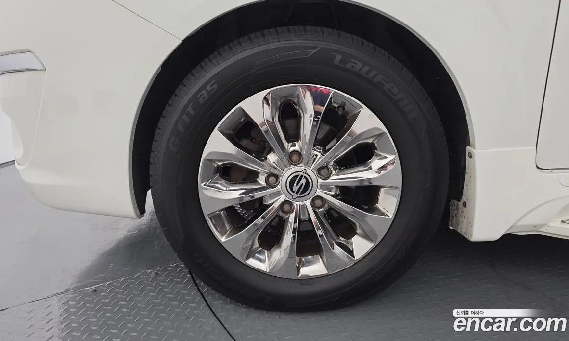 SsangYong Korando 2016 2.2 автомат (гидро), фото 5 SsangYong Korando 2016 2.2 автомат (гидро), фото 5