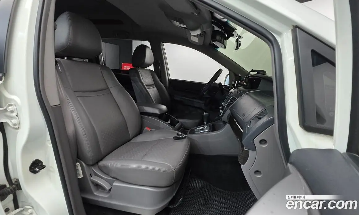 SsangYong Korando 2016 2.2 автомат (гидро), фото 10 SsangYong Korando 2016 2.2 автомат (гидро), фото 10