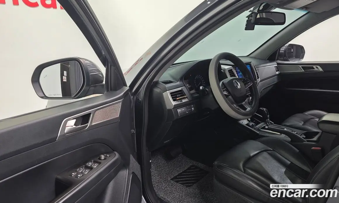 SsangYong Rexton 2018 2.2 автомат (гидро), фото 11