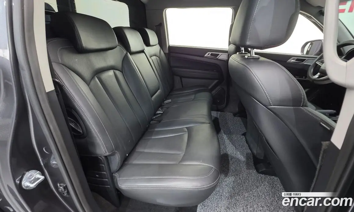 SsangYong Rexton 2018 2.2 автомат (гидро), фото 19