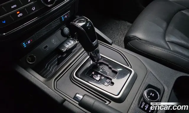SsangYong Rexton 2018 2.2 автомат (гидро), миниатюра 9