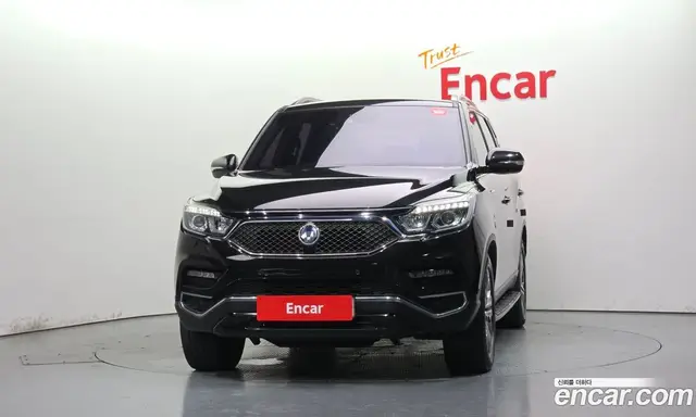 SsangYong Rexton 2018 2.2 автомат (гидро), миниатюра 3 SsangYong Rexton 2018 2.2 автомат (гидро), миниатюра 3