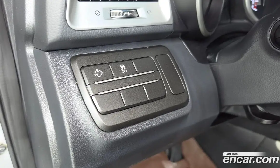 SsangYong TIBOLI 2016 1.6 автомат (гидро), фото 16 SsangYong TIBOLI 2016 1.6 автомат (гидро), фото 16