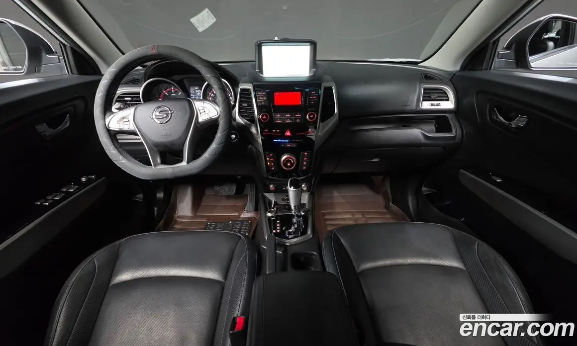SsangYong TIBOLI 2016 1.6 автомат (гидро), фото 7 SsangYong TIBOLI 2016 1.6 автомат (гидро), фото 7