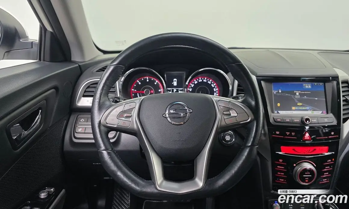 SsangYong TIBOLI 2016 1.6 автомат (гидро), фото 14