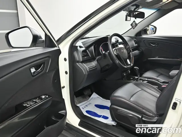 SsangYong TIBOLI 2016 1.6 автомат (гидро), миниатюра 11