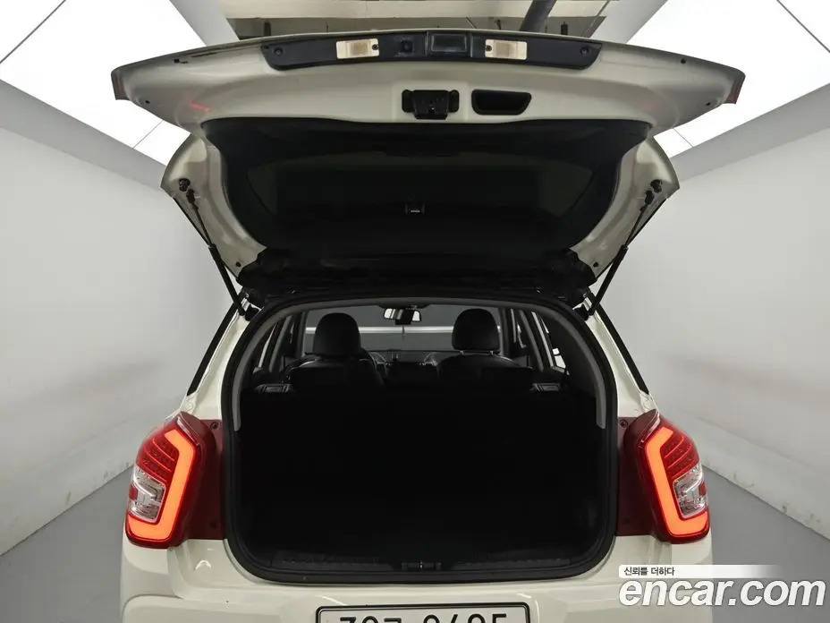 SsangYong TIBOLI 2016 1.6 автомат (гидро), фото 19
