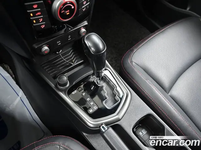 SsangYong TIBOLI 2016 1.6 автомат (гидро), миниатюра 9